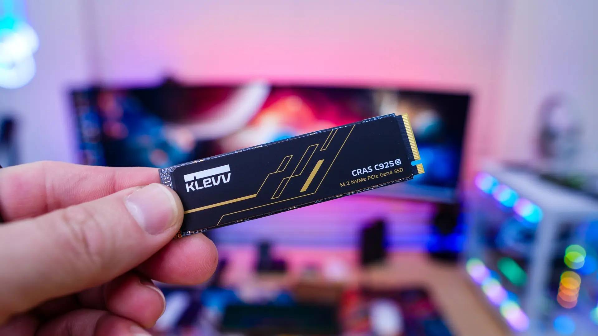 KLEVV CRAS C925G Gen4 SSD İncelemesi